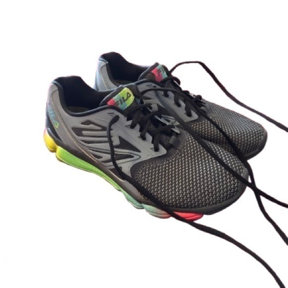 Fila Coolmax Sneakers Size 8 | Style 5RM00042-295 | Gray Neon Athletic Shoes